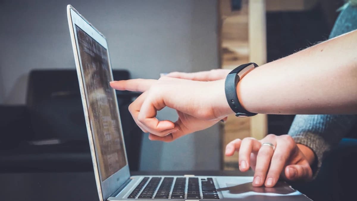 SMS Marketing ROI: Why Text Messaging Can Support Small Business Growth | Coastal Solutions Media Lowcountry