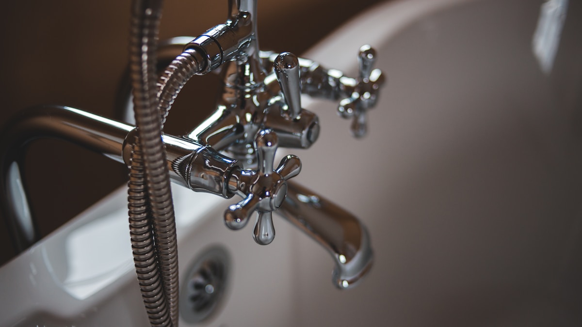 How to Automate Your Plumbing Business Without Hiring a Virtual Assistant | Coastal Solutions Media Lowcountry